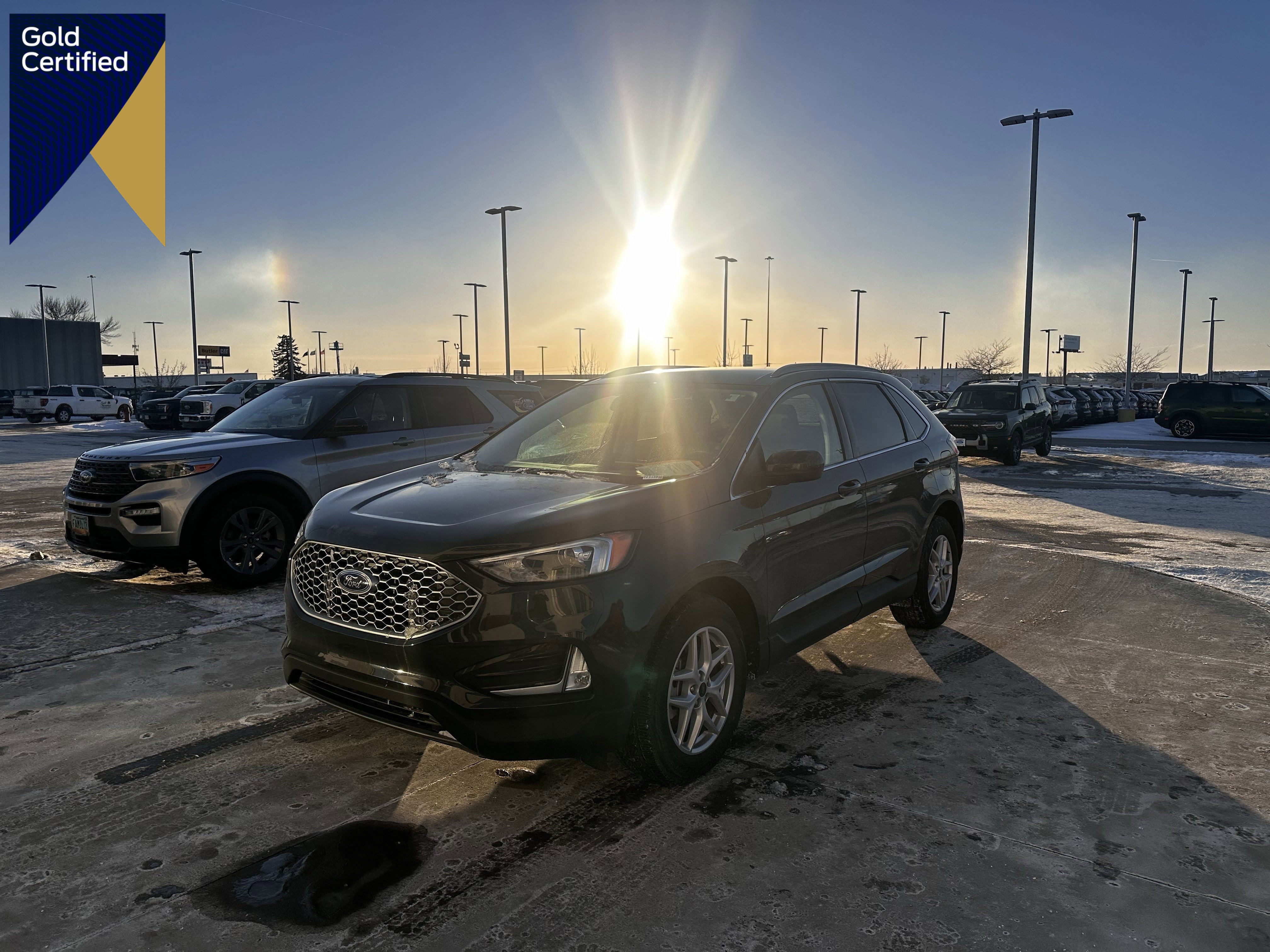 Certified 2024 Ford Edge SEL w/ Convenience Package image 1