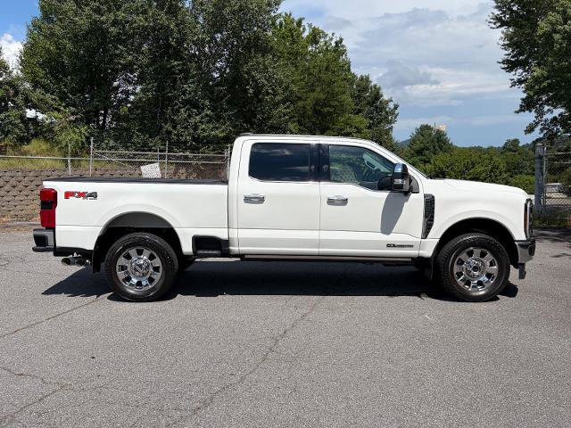 Certified 2024 Ford F250 Lariat w/ Lariat Ultimate Package AWD/4WD image 2