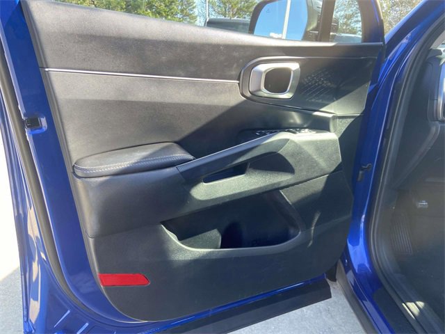 Used 2022 Kia Sorento S w/ Panoramic Sunroof Package image 15