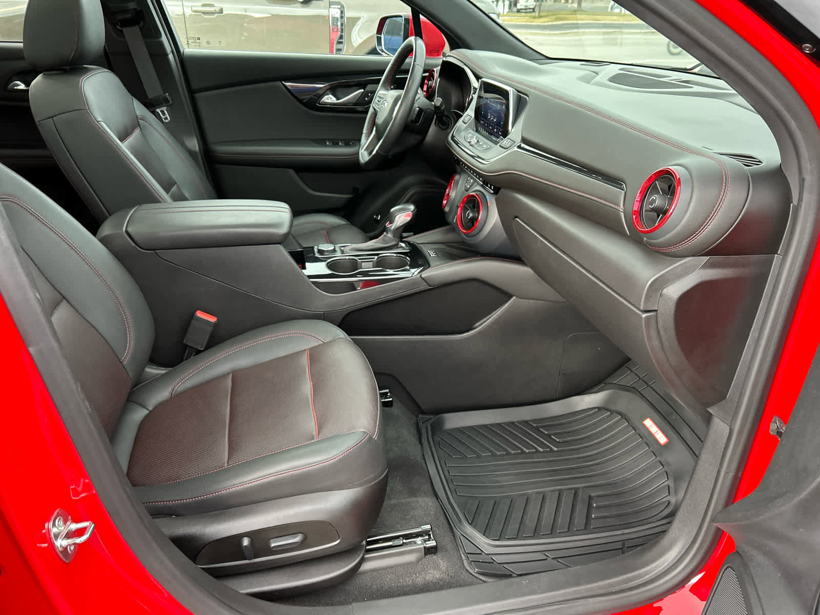 Used 2022 Chevrolet Blazer RS w/ Enhanced Convenience Package image 23