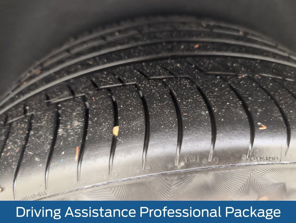 Used 2024 BMW X5 M60i image 27