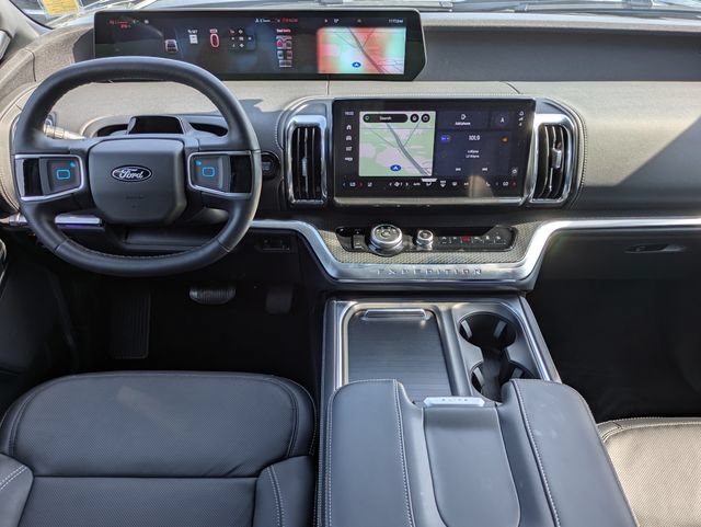 Certified 2026 Ford Expedition Platinum w/ Stealth Appearance Package AWD/4WD image 14