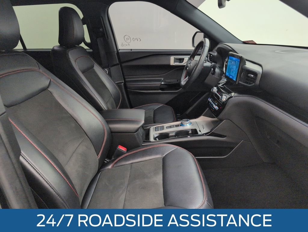 Certified 2023 Ford Explorer ST-Line w/ Class IV Trailer Tow Package image 18