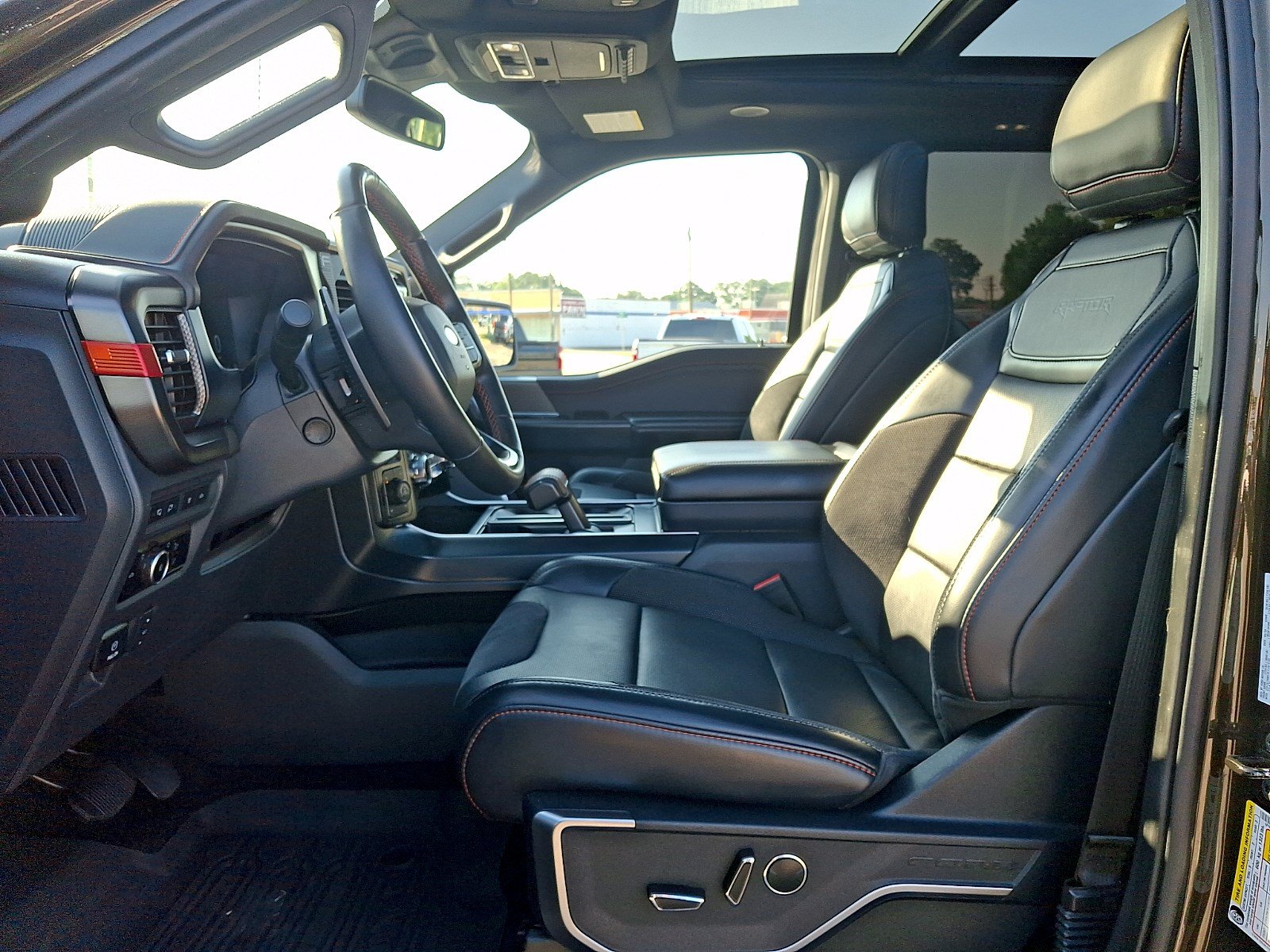 Certified 2024 Ford F150 Raptor AWD/4WD image 12