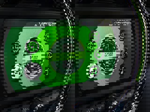 Used 2020 MINI Cooper 2-Door Hardtop image 24