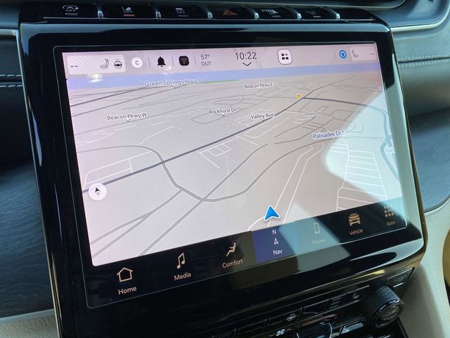 Used 2023 Jeep Grand Cherokee Limited image 31