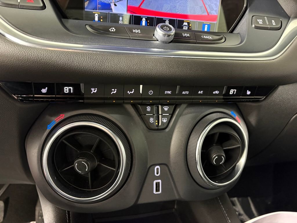 Used 2022 Chevrolet Blazer LT w/ Sound & Technology Package image 20