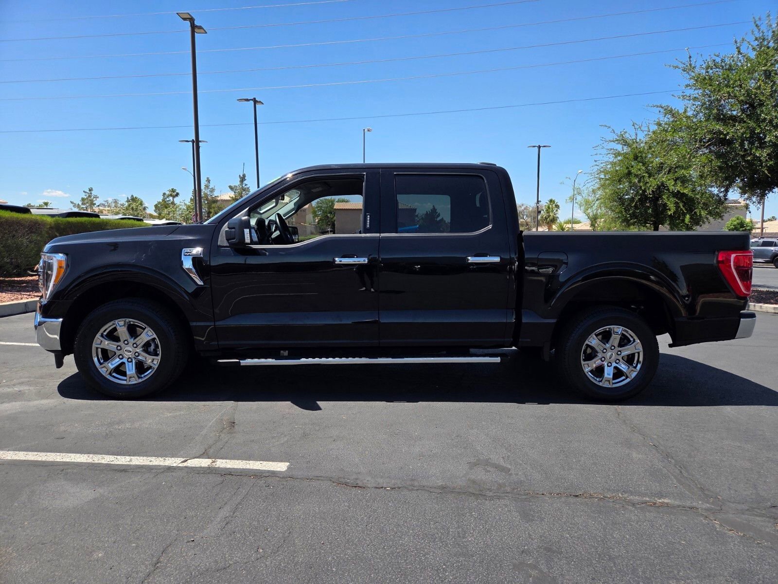 Certified 2021 Ford F150 XLT w/ Equipment Group 302A High RWD image 3