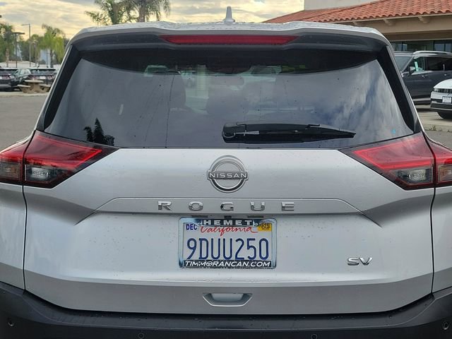 Used 2023 Nissan Rogue SV image 27
