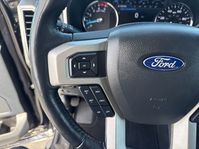 Certified 2022 Ford F250 Lariat w/ Black Appearance Package image 24