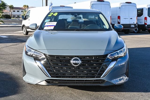 Used 2024 Nissan Sentra SV w/ Trunk Package FWD image 2