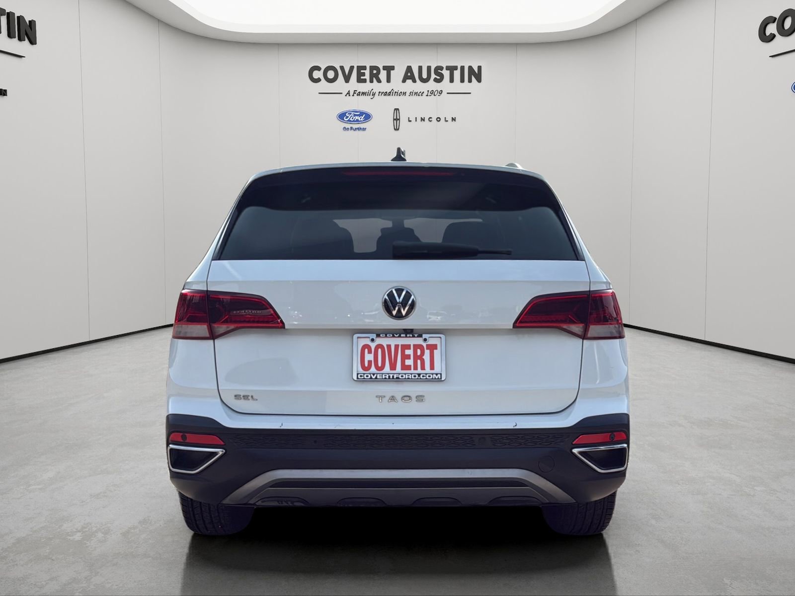 Used 2022 Volkswagen Taos SEL FWD image 4