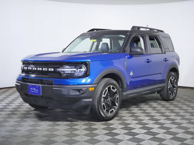 Certified 2023 Ford Bronco Sport Outer Banks w/ Tech Package AWD/4WD image 2