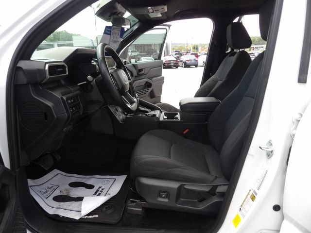 Used 2024 Toyota Tacoma SR AWD/4WD image 28