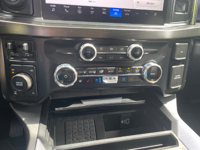 Certified 2024 Ford F250 Lariat w/ Lariat Ultimate Package AWD/4WD image 37