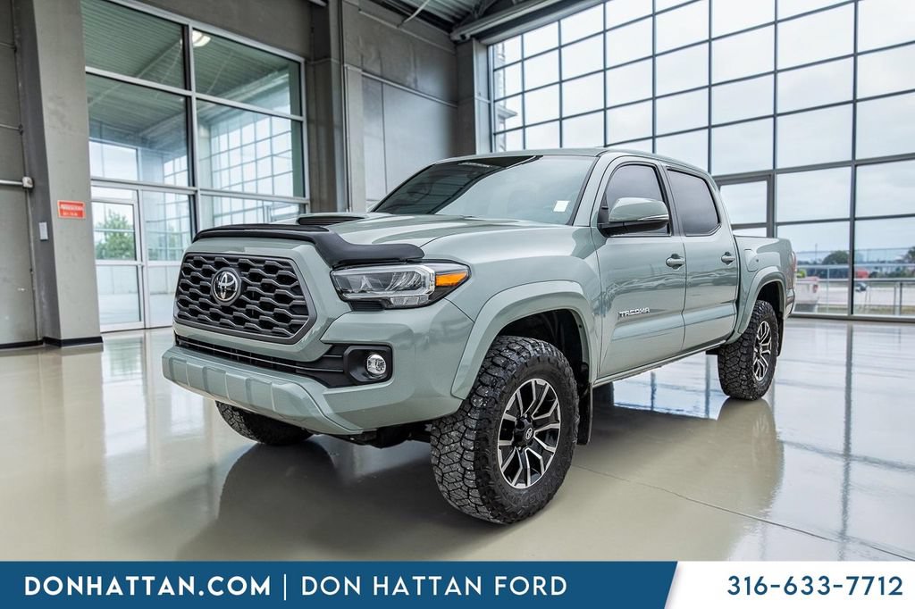 Used 2023 Toyota Tacoma TRD Sport w/ Technology Package AWD/4WD image 24