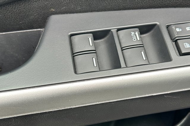 Used 2016 Honda CR-V EX-L image 11