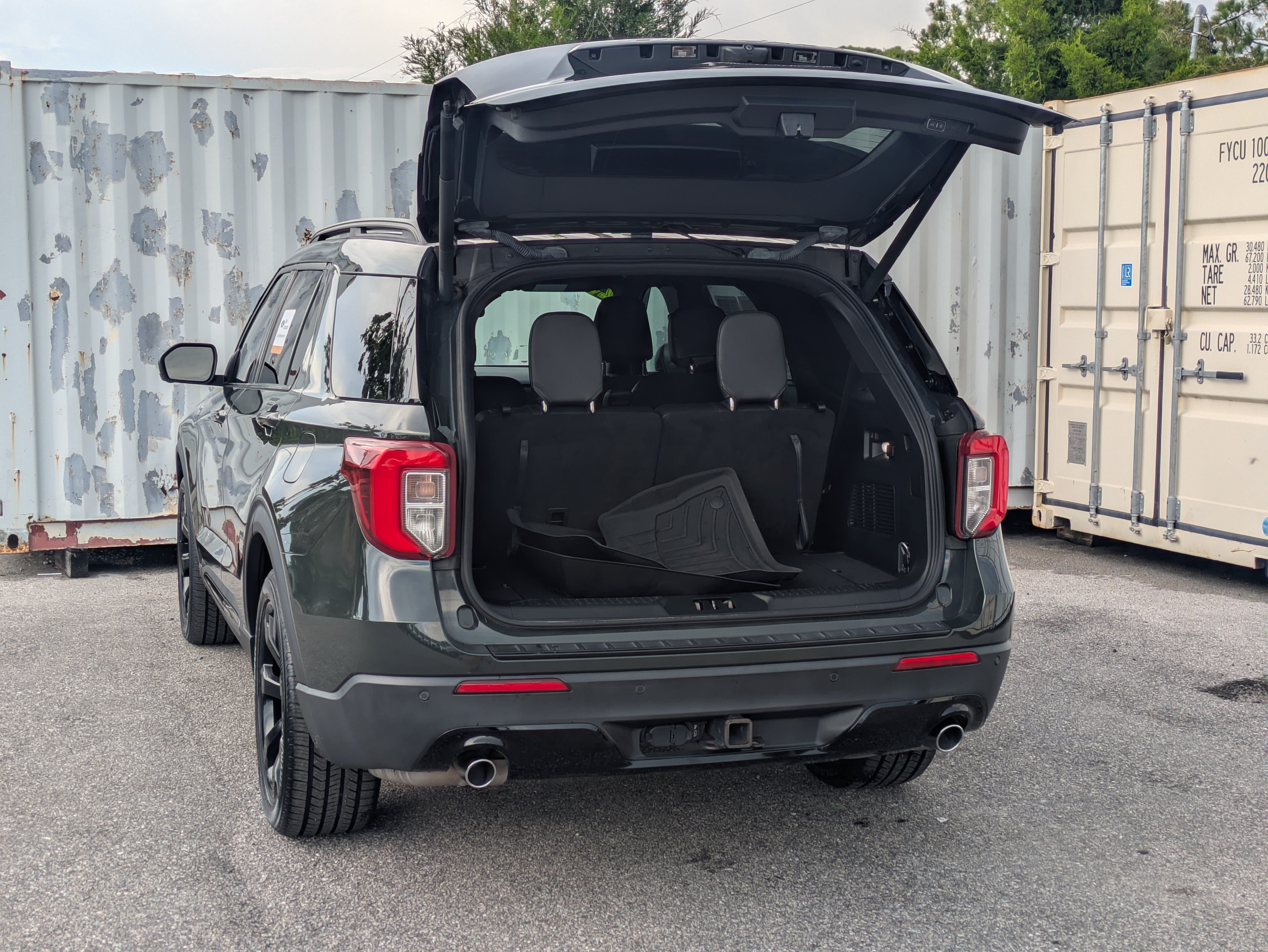 Certified 2023 Ford Explorer ST-Line w/ Class IV Trailer Tow Package RWD image 13
