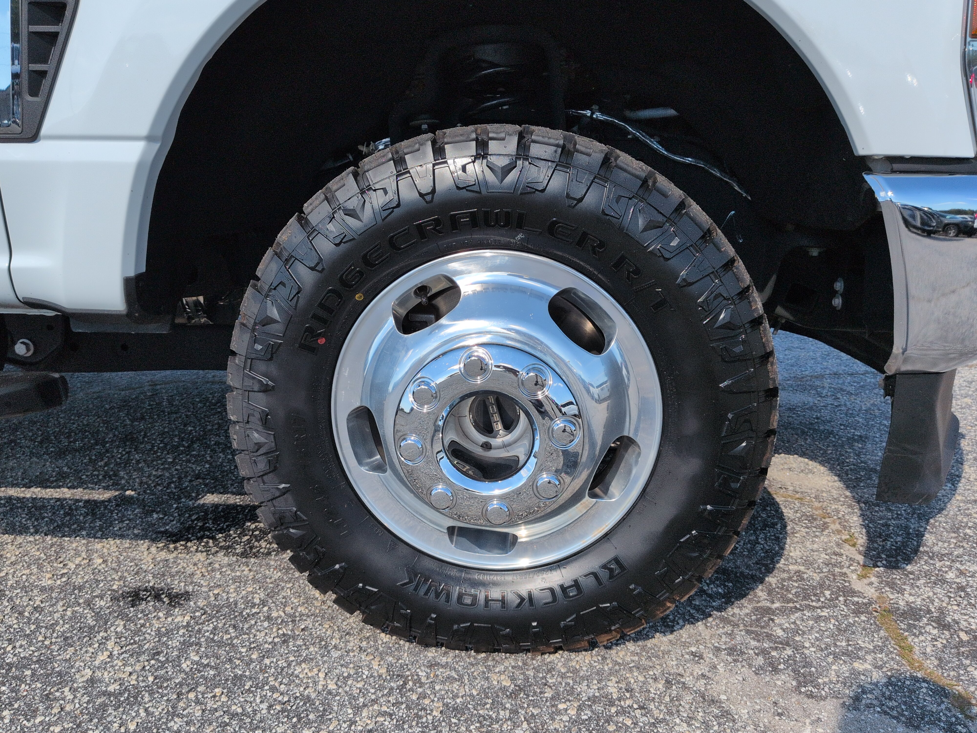Certified 2025 Ford F350 XL w/ XL Chrome Package AWD/4WD image 9