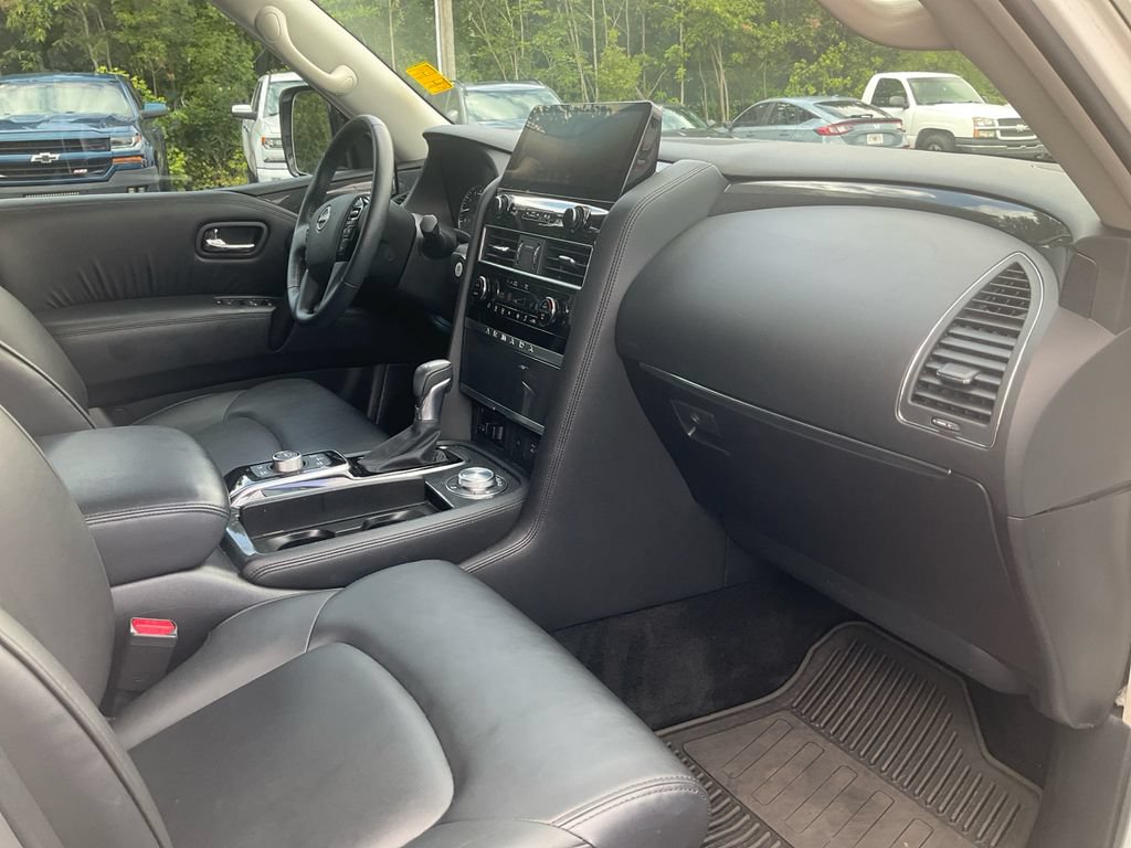 Used 2023 Nissan Armada SV w/ Cargo Package AWD/4WD image 11