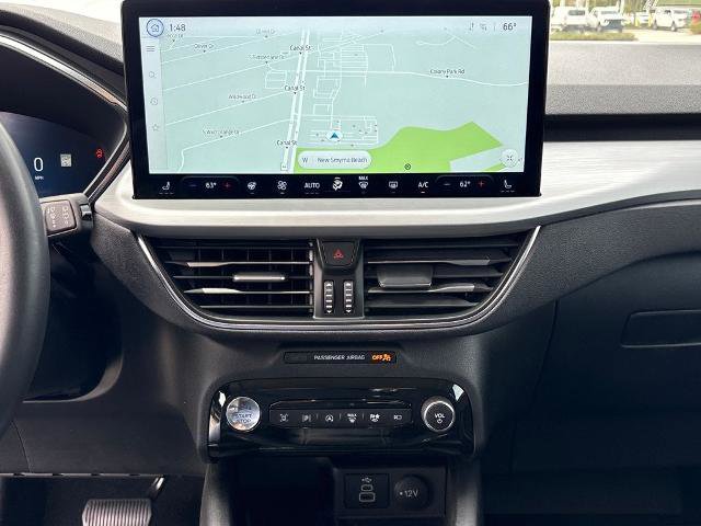 Certified 2024 Ford Escape Platinum w/ Premium Technology Package image 20