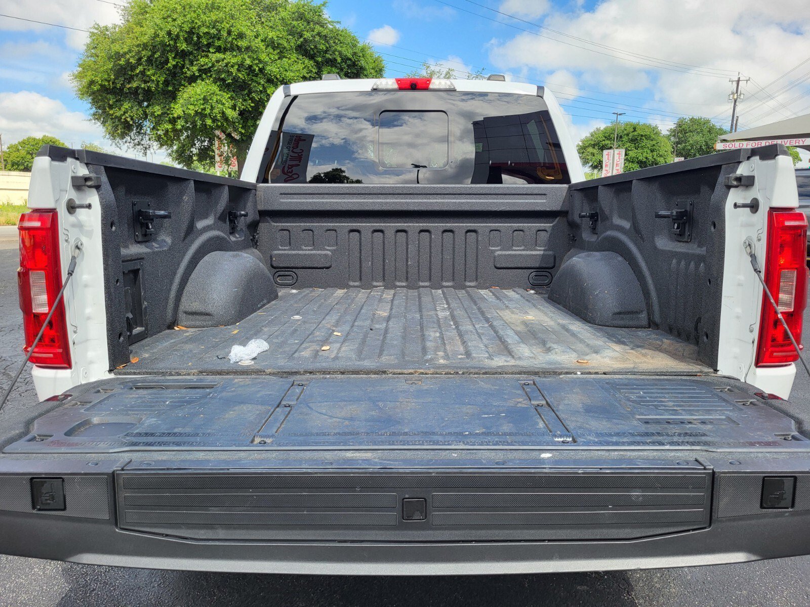 Certified 2022 Ford F150 XLT w/ Equipment Group 302A High AWD/4WD image 32