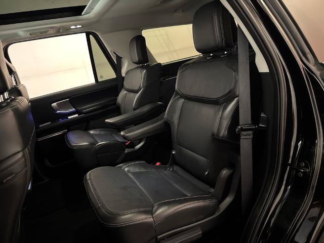Certified 2025 Ford Expedition Platinum AWD/4WD image 37