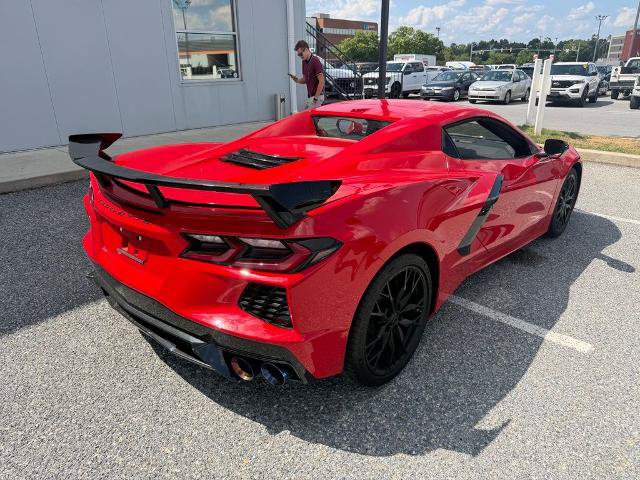 Used 2025 Chevrolet Corvette Stingray Convertible RWD image 8