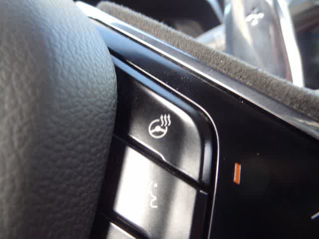 Used 2024 Chevrolet Corvette Stingray Preferred Conv w/ Stealth Interior Trim Package RWD image 18
