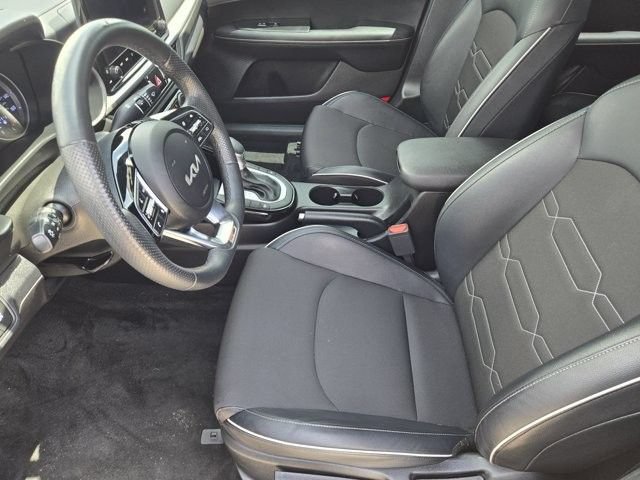Used 2023 Kia Forte GT-Line FWD image 11