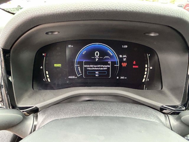 Used 2025 Toyota Camry LE FWD image 34