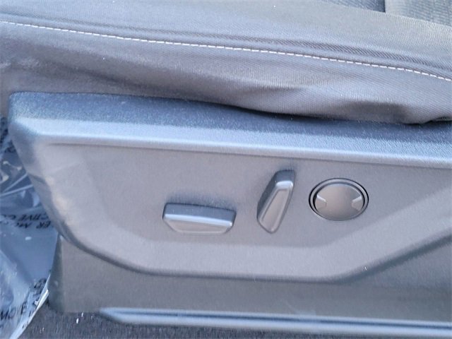 Certified 2022 Ford F150 XLT w/ Equipment Group 302A High image 11