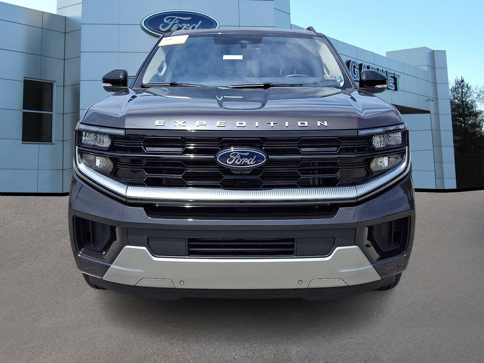 Certified 2025 Ford Expedition Max Platinum AWD/4WD image 3