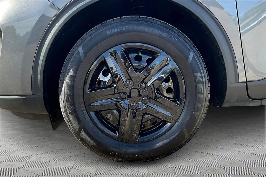 Certified 2022 Ford Escape S image 11