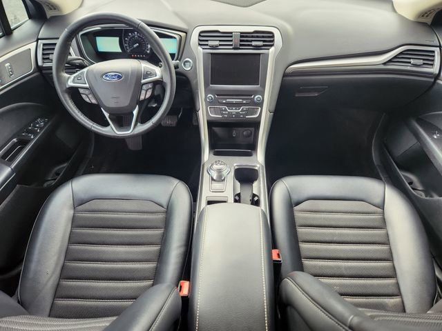 Certified 2017 Ford Fusion SE w/ Equipment Group 201A image 14