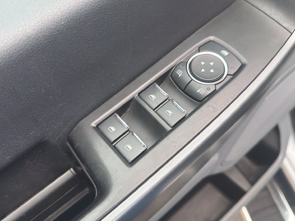 Certified 2025 Ford F250 XLT AWD/4WD image 17
