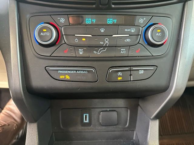 Certified 2018 Ford Escape SEL FWD image 19