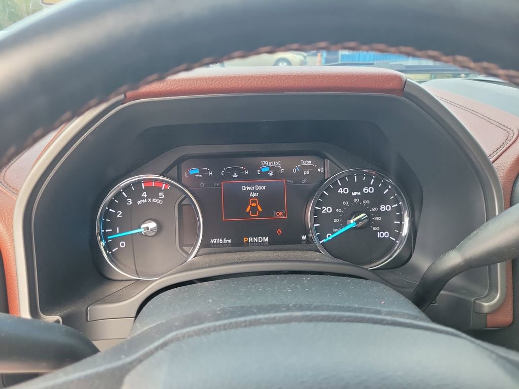 Certified 2022 Ford F350 Platinum w/ FX4 Off-Road Package image 26