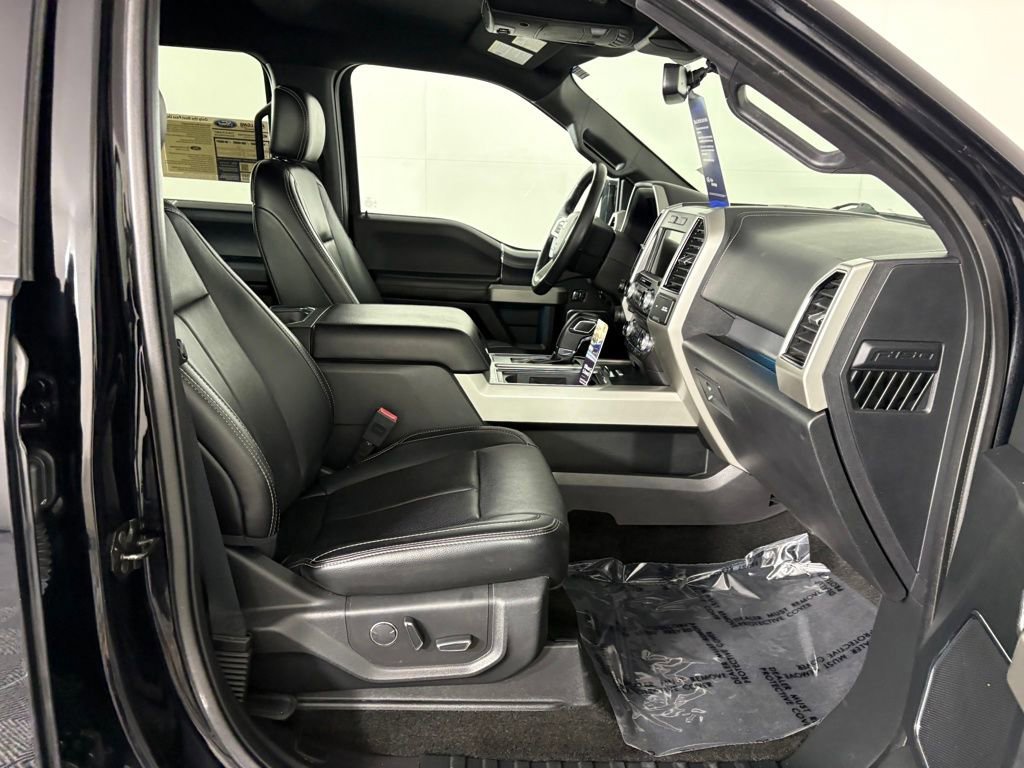 Certified 2018 Ford F150 Lariat w/ Equipment Group 502A Luxury image 32