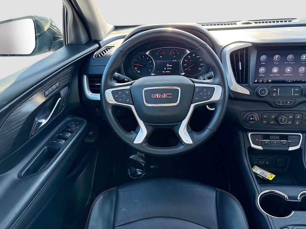 Used 2024 GMC Terrain SLT AWD/4WD image 18