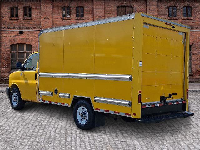 Used 2021 GMC Savana 3500 w/ Power Convenience Package RWD image 6