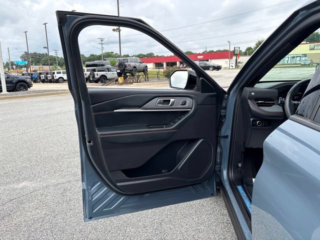 Certified 2025 Ford Explorer ST-Line w/ Premium Package RWD image 10