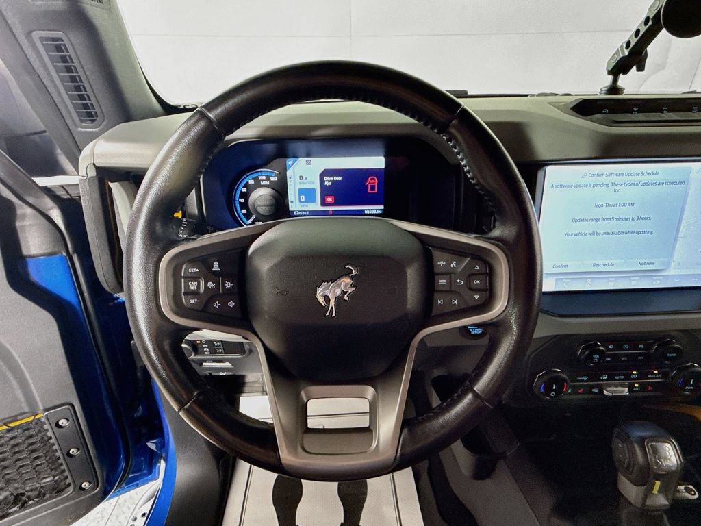 Certified 2022 Ford Bronco Badlands AWD/4WD image 18