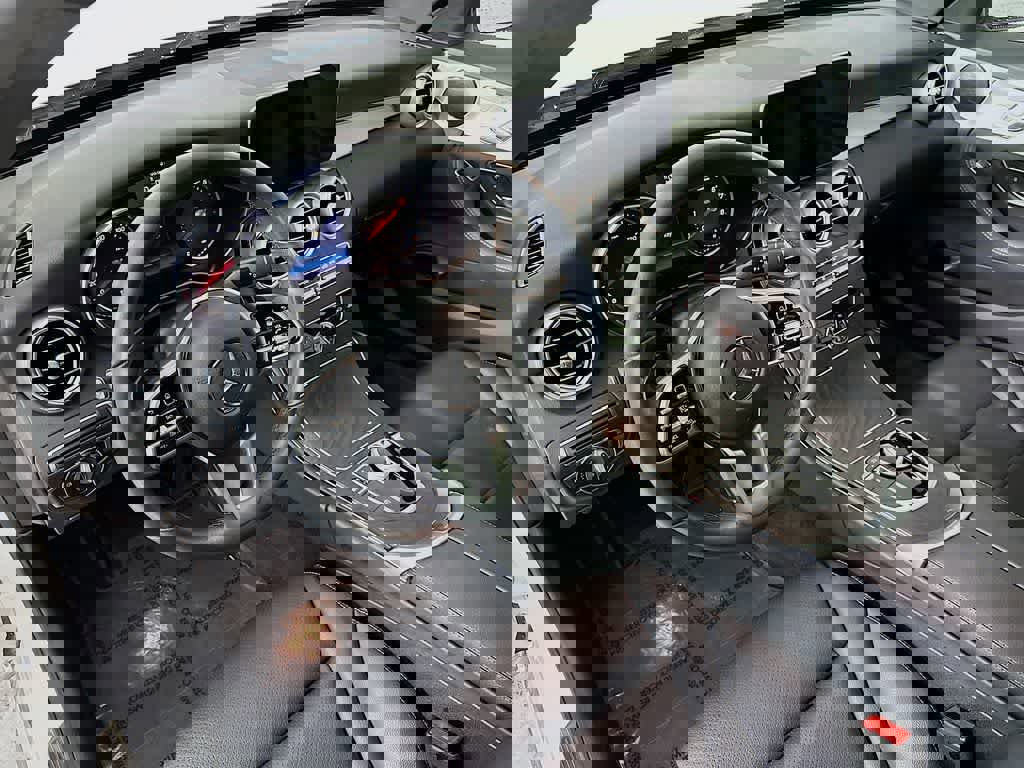 Used 2020 Mercedes-Benz C 300 Sedan image 9