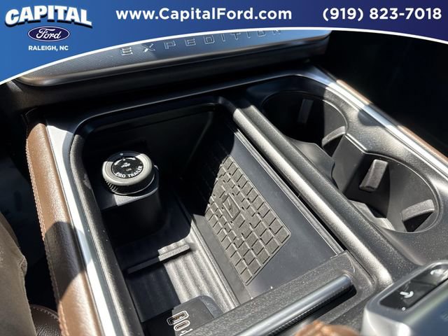 Certified 2025 Ford Expedition Max King Ranch AWD/4WD image 32