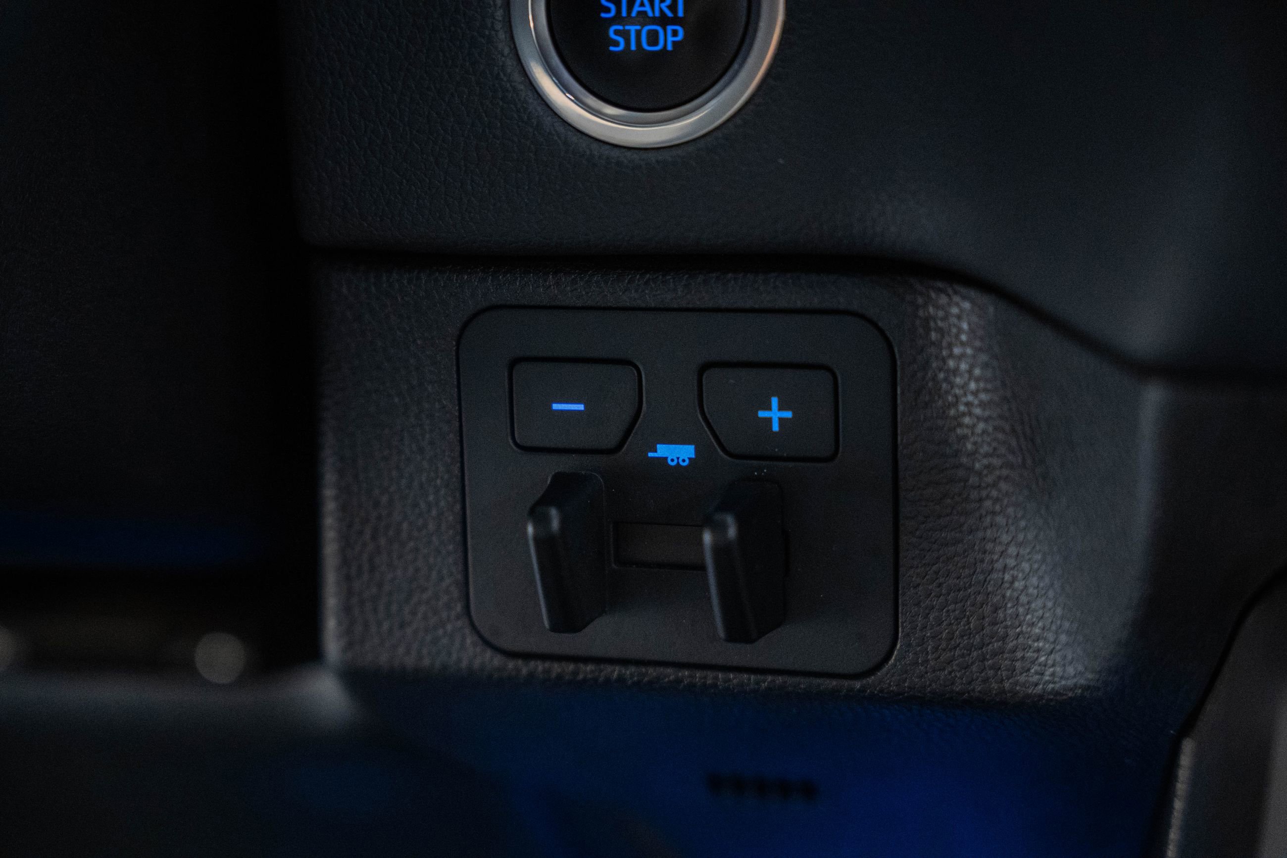 Used 2024 Toyota Tundra Limited image 34