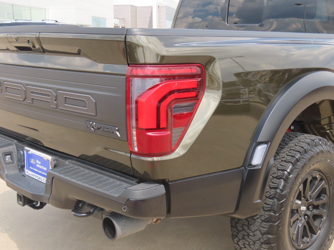Certified 2025 Ford F150 Raptor AWD/4WD image 10