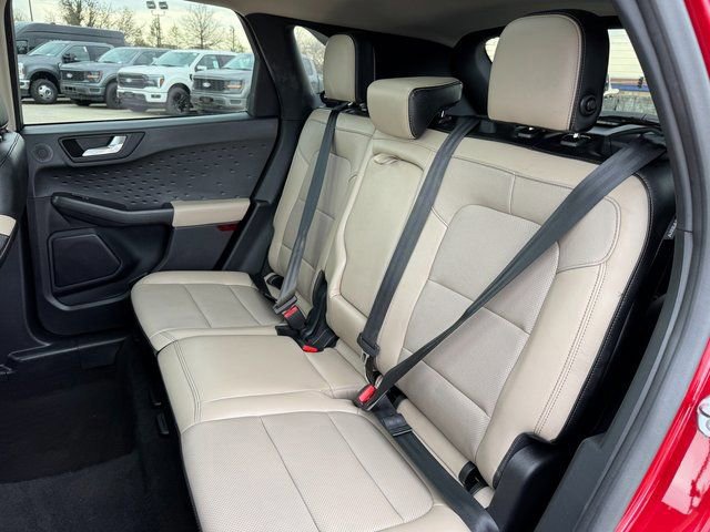 Certified 2020 Ford Escape Titanium image 16