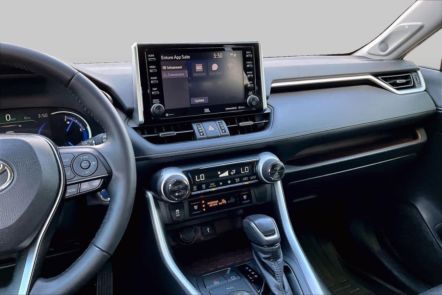 Used 2020 Toyota RAV4 Limited w/ Limited Grade Weather Package AWD/4WD image 9