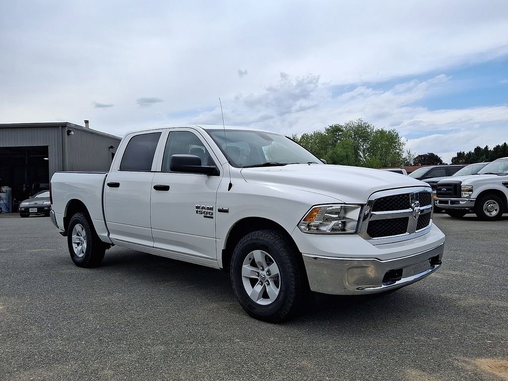 Used 2022 RAM 1500 Classic SLT w/ Protection Group AWD/4WD image 1